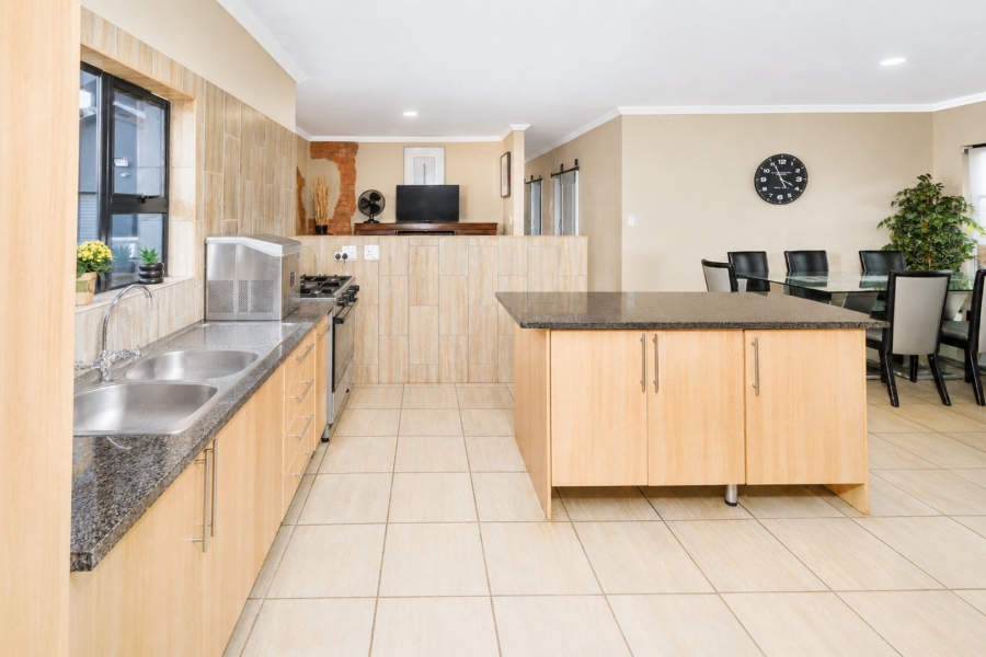 2 Bedroom Property for Sale in Melodie North West